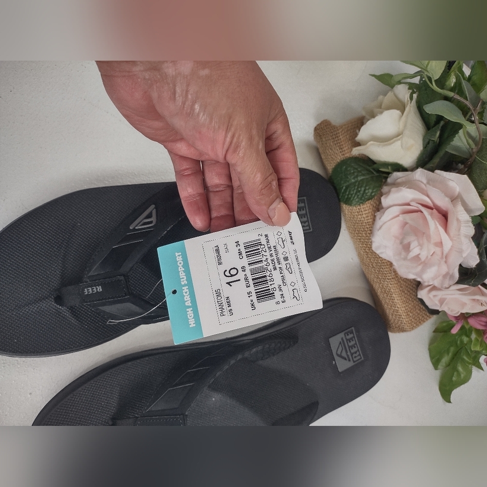 Reef Charcoal Flip Flops - Picture 2 of 4